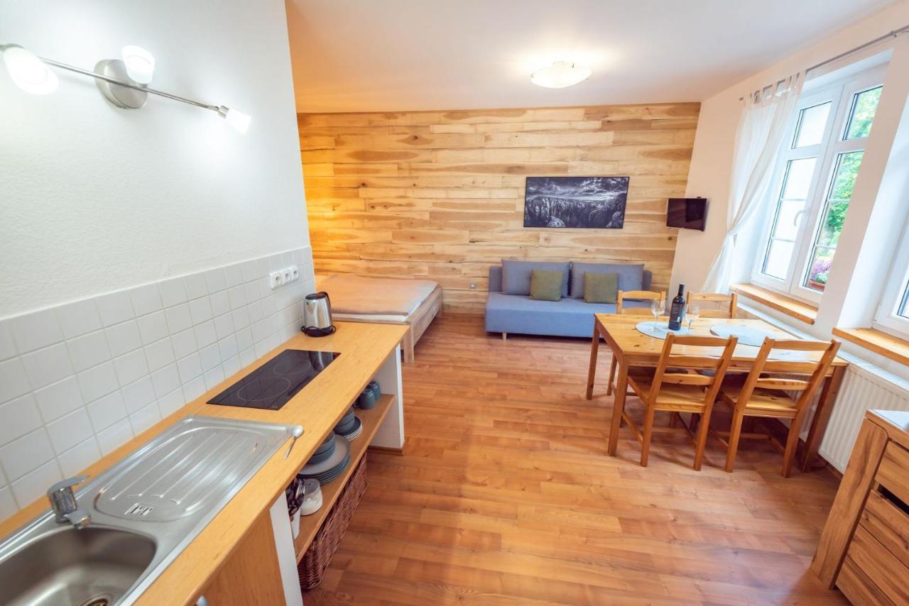 Apartmany Pod Krizovym Vrchem Adrspach Exterior photo