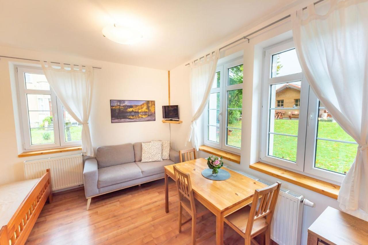 Apartmany Pod Krizovym Vrchem Adrspach Exterior photo
